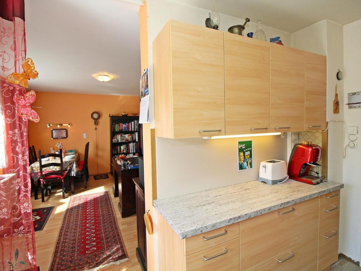 Waits For By Interhome Appartement Wenen